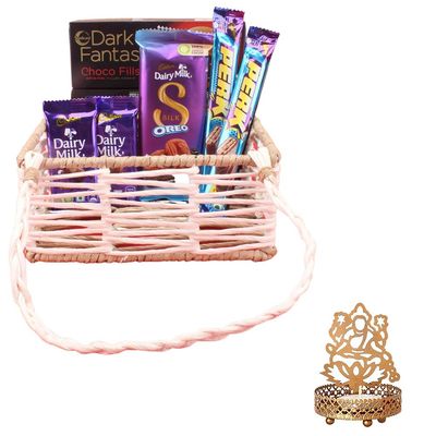SFU E Com Crunchy Perk With Tasty Silk Chocolate| Diwali Chocolate Gift | Premium Diwali Chocolate With Laxmiji Idol Hamper | Chocolate Gift Hamper | 1180