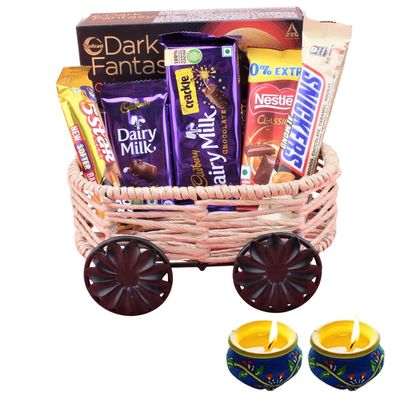 SFU E Com Caramel And Royal Crackle With Rich Choco Fills | Diwali Chocolate Gift | Premium Diwali Chocolate With 2 Pieces Matki Diya Hamper | Chocolate Gift Hamper | 1467