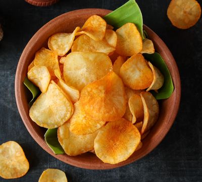 MMR Authentic & Fresh Kerala Chips (Tapioca Chips) (Kappa Chips) (Spiced and salted, 500 gms)