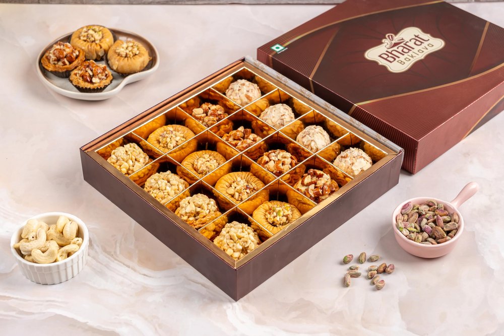 Bharat Baklava Gift Box | Assorted Premium Middle Eastern Sweets 350g | Cashew Tart, Almond Tart, Ring Baklava & Square Baklava | Festive Mithai for Gifting & Celebrations