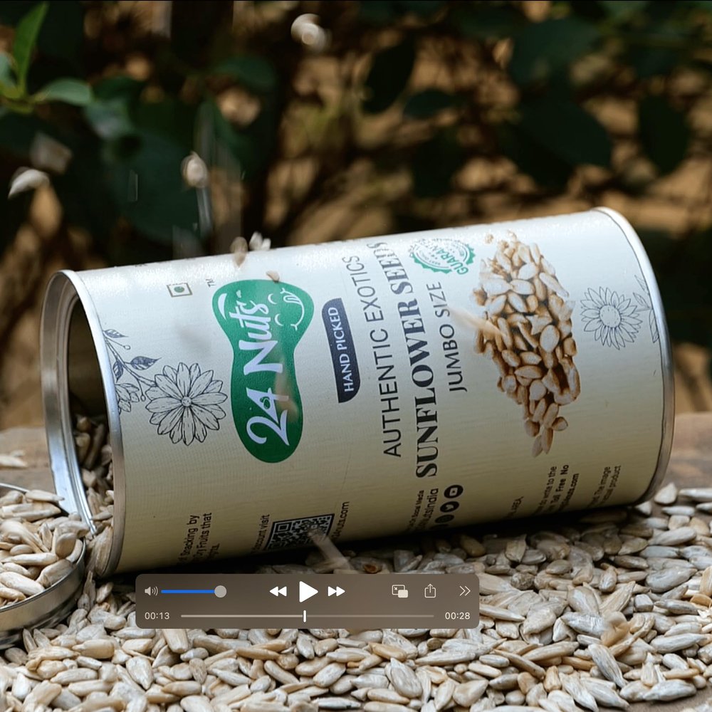 24 NUTS Deluxe Packed - Perfect for On-the-Go Snacking and Fitness Enthusiasts Sunflower Seeds (1000g)