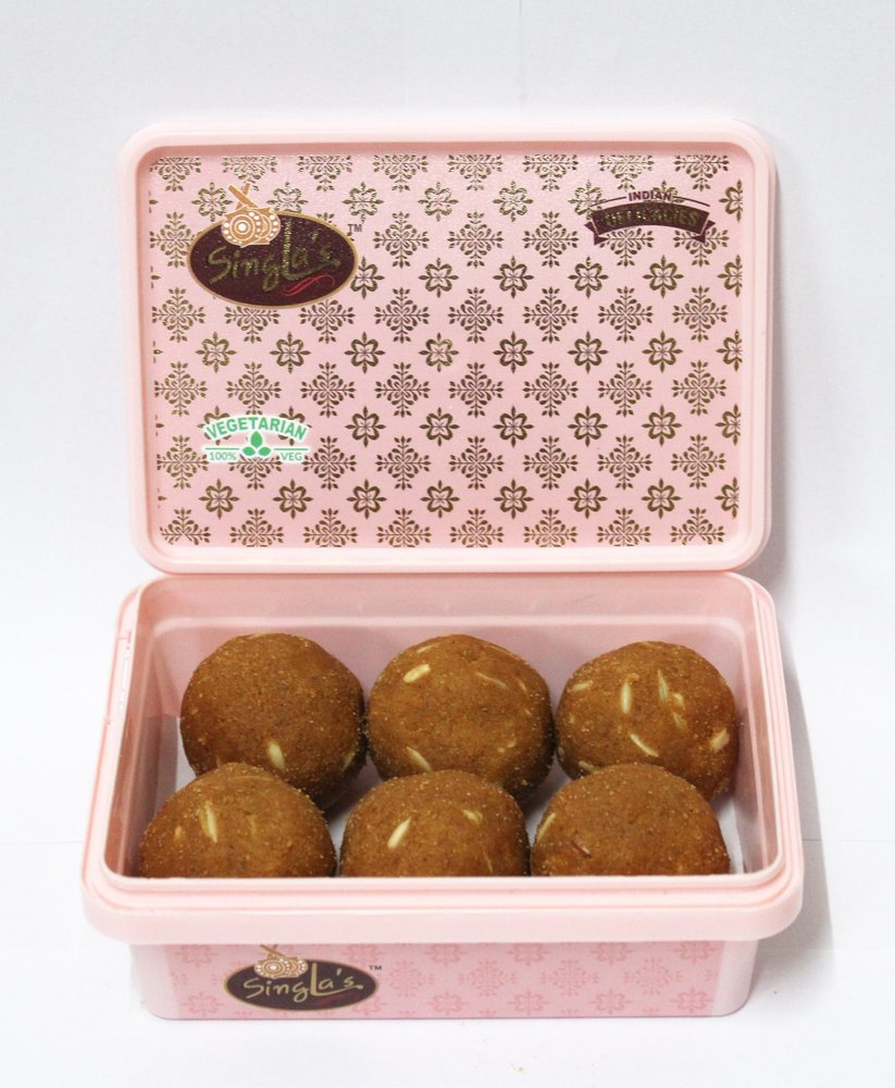 Singla Sweets Plain Besan Laddu 200g