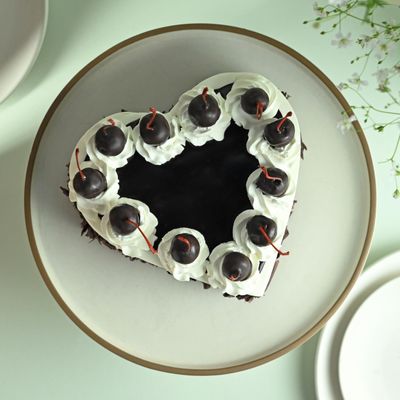 FlowerAura Delicious Fresh Choco Dipped Cherry Topped Yummy Black Forest Cake For Gifting As Birthday Cake, Anniversary Cake, Valentine's Day Cake, Mother's Day Cake (Same Day Delivery) (1Kg)