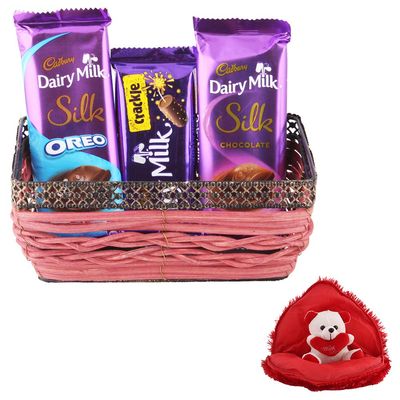 SFU E Com Cadbury Crackle & Silk Chocolate Gift Pack | Valentine Gift Combo With Heart Teddy Bear | Valentine Chocolate Gift For Boy Friend, Girl Friend, Fiance, Husband, Wife | 772