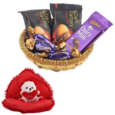 SFU E Com Chocoate Hamper | Valentine Gift Combo With Heart Teddy Bear | Valentine Chocolate Gift For Boy Friend, Girl Friend, Fiance, Husband, Wife | 1119