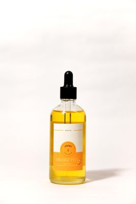 Agapi Sikkim Handmade Orange Peel Body Oil, 100 ml | Nourishing & Hydrating Formula Infused with Sun-Dried Orange Peels, Rich in Vitamin C & Antioxidants for Radiant, Smooth Skin, Perfect for Dry, Dull Skin, Lightweight & Non-Greasy
