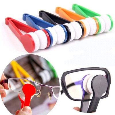 Shivansha Enterprise Microfiber Portable Eyeglass Spectacles Sunglass Lens Cleaner Brush Clip Specs Cleaning Tool With Key Hole Microfiber Cloth Handle Reading Glasses with Keyring.(Pack of 3)
