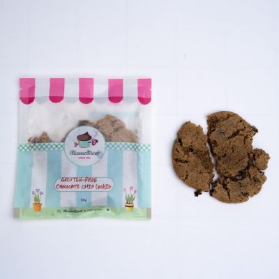 MousseStruck Gluten Free Chocolate Chip Cookie Pack of 4 (200g) | Handmade & Freshly Baked | No Preservatives & No Trans Fat & No Palm Oil | Stuffed With Pure Chocolate | Soft & Gooey | Made with Almond Coconut Amarnath