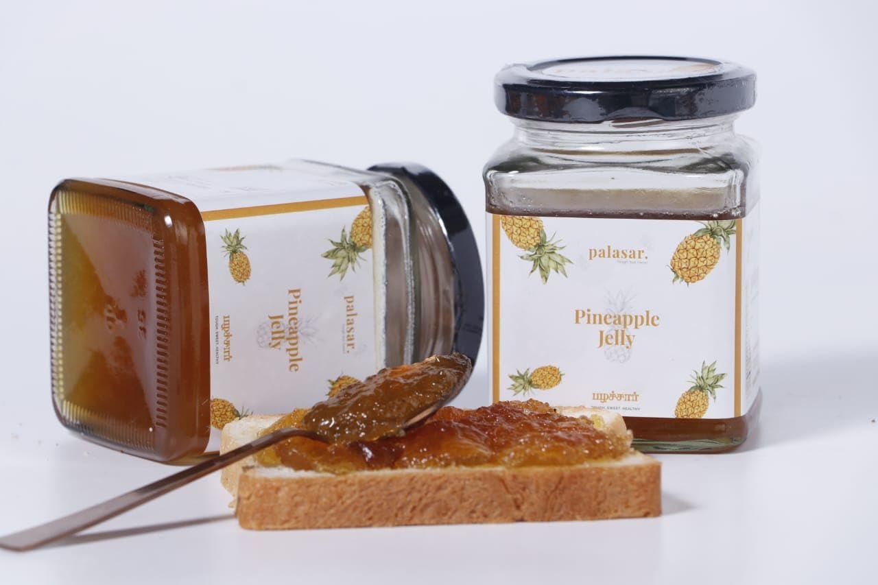 Choco Gaarden Fresh fruit spread | Delicious fruit Flavor | Fruit spread | 250gm | 100% Veg | Healthy & Sweet Pineapple Spread | No Artificial Colors & Flavors | Suitable for Children