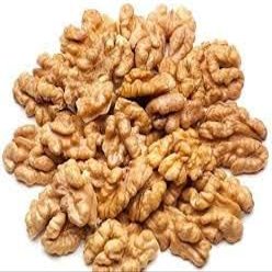 GO KITCHEN Akhrot Giri | Broken Akhrot | Delectable and Crunchy Akhrot | Premium Dried Walnut | Akhrot Giri, Rich in Proteins | taste Walnut | Without Shell Akhrot Giri -500g