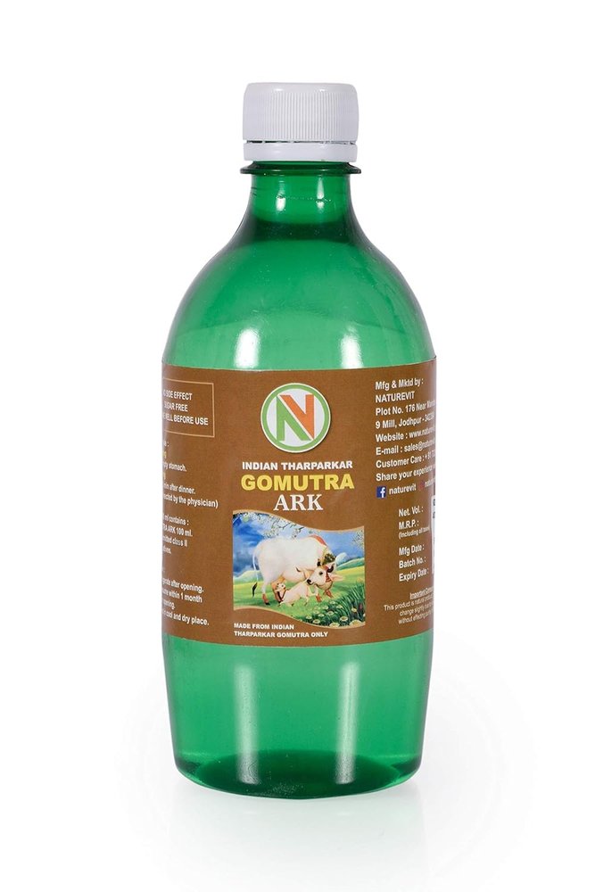 NatureVit Desi Cow Gomutra Ark, 2000ml (500ml x 4 Bottle) | 100% Pure Tharparkar Go Ark | Ayurvedic Detox Tonic | Herbal Immunity Booster | No Added Sugar or Chemicals