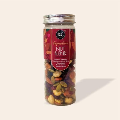 IRIE Signature Nut Blend - Mix Dry Fruit & Seeds | Roasted Almonds, Hazelnuts, Pecan Nuts, Dried Cranberries, Raisins & Pumpkin Seeds | Gourmet Healthy Snack & Trail Mix- 140g Jar