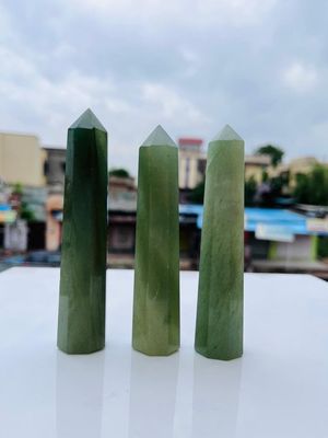 2Pcs Set Green Aventurine Tower, Green Aventurine Point, Nylon Green Aventurine Wand, Crystal Tower, Crystal Obelisk, Crystal Point 3-4inche