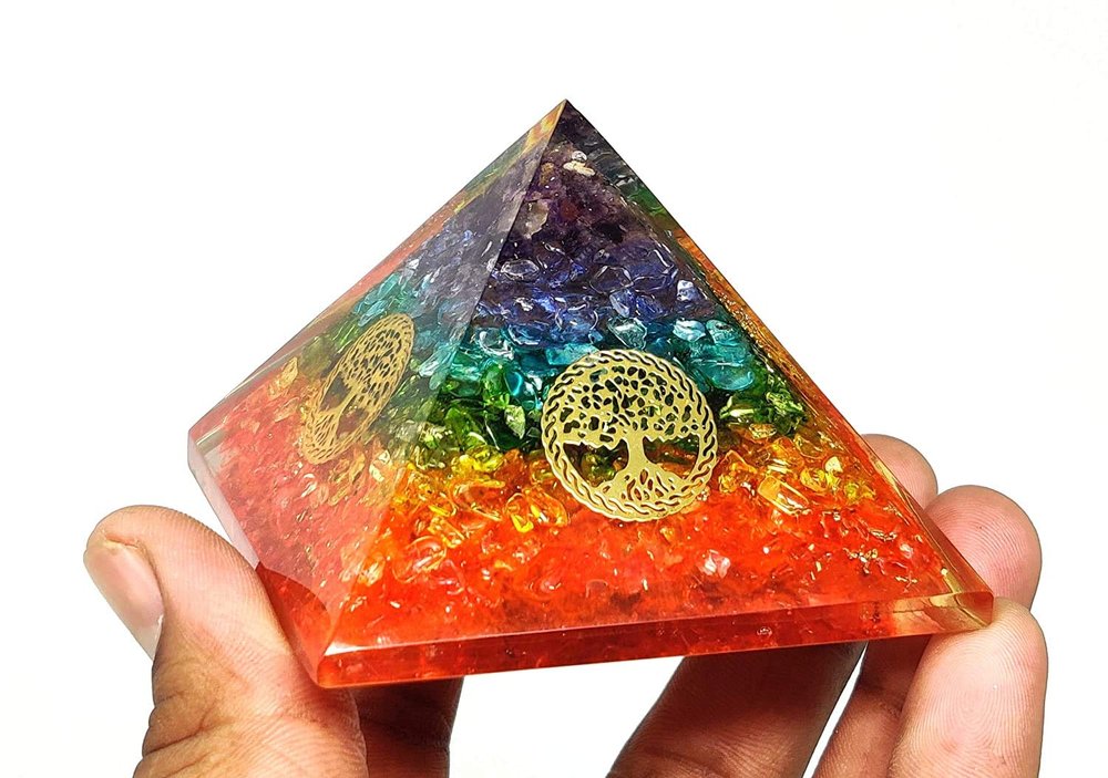 7 Chakra Orgone Crystal Pyramid Seven Chakra Reiki Crystal Healing Tree of Life Orgonite Pyramid Home Office Table Decor Gift Positive Energy Yoga Meditation