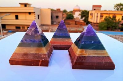 7 Chakra Crystal Pyramid Seven Chakra Gemstone Pyramid, Seven Chakra Pyramid for Energy Balance and Healing,Home Dcor, Seven Chakra Pyramid 50-60MM