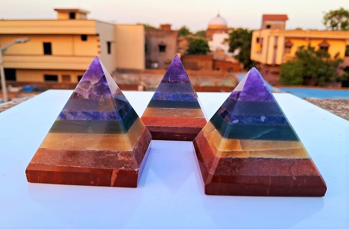7 Chakra Crystal Pyramid Seven Chakra Gemstone Pyramid, Seven Chakra Pyramid for Energy Balance and Healing,Home Dcor, Seven Chakra Pyramid 50-60MM