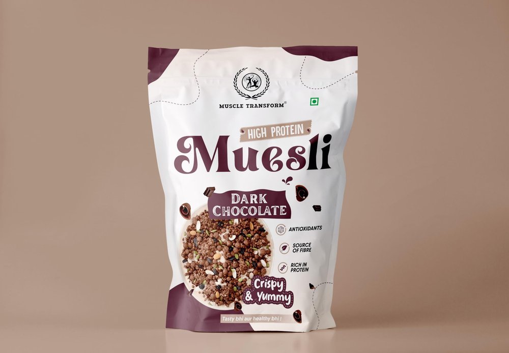 Muscle Transform High-Protein Muesli Breakfast Cereal with Fibre Perfect for Breakfast, Baking, and Smoothies | Power Breakfast | Ready to Eat (900 Grams, Muesli Dark Chocolate)