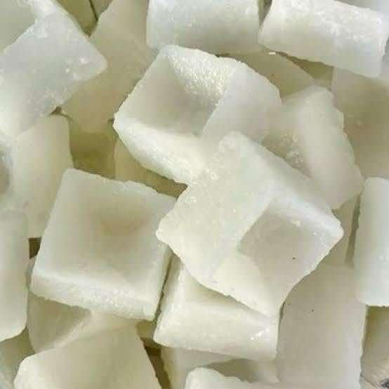 SatvaDaily Sankranti Sakkare Acchu - 400g | Sugar Candy Box Shape Shankranti Sakkare Achu Dolls Makar Sankranti Lohri Pongal Sweet/Sugar Cubes Sakkre Acchu for Marriage Sweet/Shugar Figures | Sakre Achu