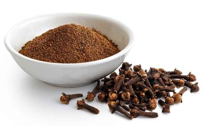 Organic Laung | Organic Cloves Whole | Lavang Whole Spices | Aromatic & Flavorful Clove Seeds | Dried Cloves | Lavangam | U360_Clove-Long_C_50g