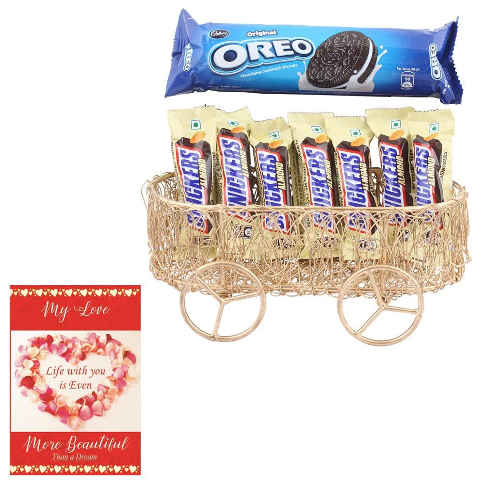 SFU E Com Best Attractive Chocolate Gift Hamper | Valentine Chocolate With Love Greeting Card | Valentine Chocolate Hamper | 919