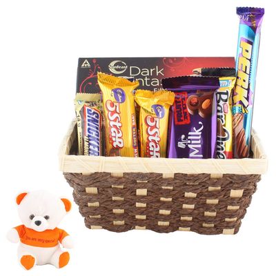 SFU E Com Basket Loaded With Chocolates | Valentine Love Teddy Bear With Chocolate Combo | Valentine Chocolate Hamper | 459