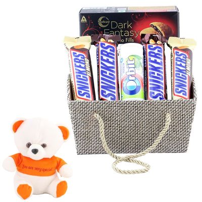SFU E Com Beautiful Basket With peanut Chocolates | Valentine Love Teddy Bear With Chocolate Combo | Valentine Chocolate Hamper | 1054