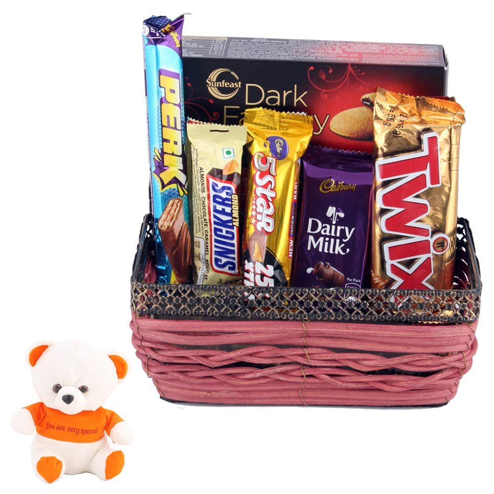 SFU E Com Beautiful Basket With Tasty Almond Chocolate | Valentine Love Teddy Bear With Chocolate Combo | Valentine Chocolate Hamper | 730
