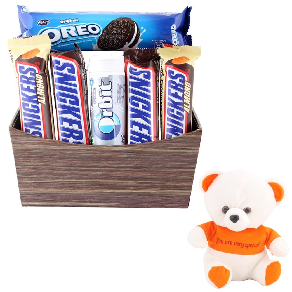 SFU E Com Almond Chocolate Gift Hamper | Valentine Love Teddy Bear With Chocolate Combo | Valentine Chocolate Hamper | 992