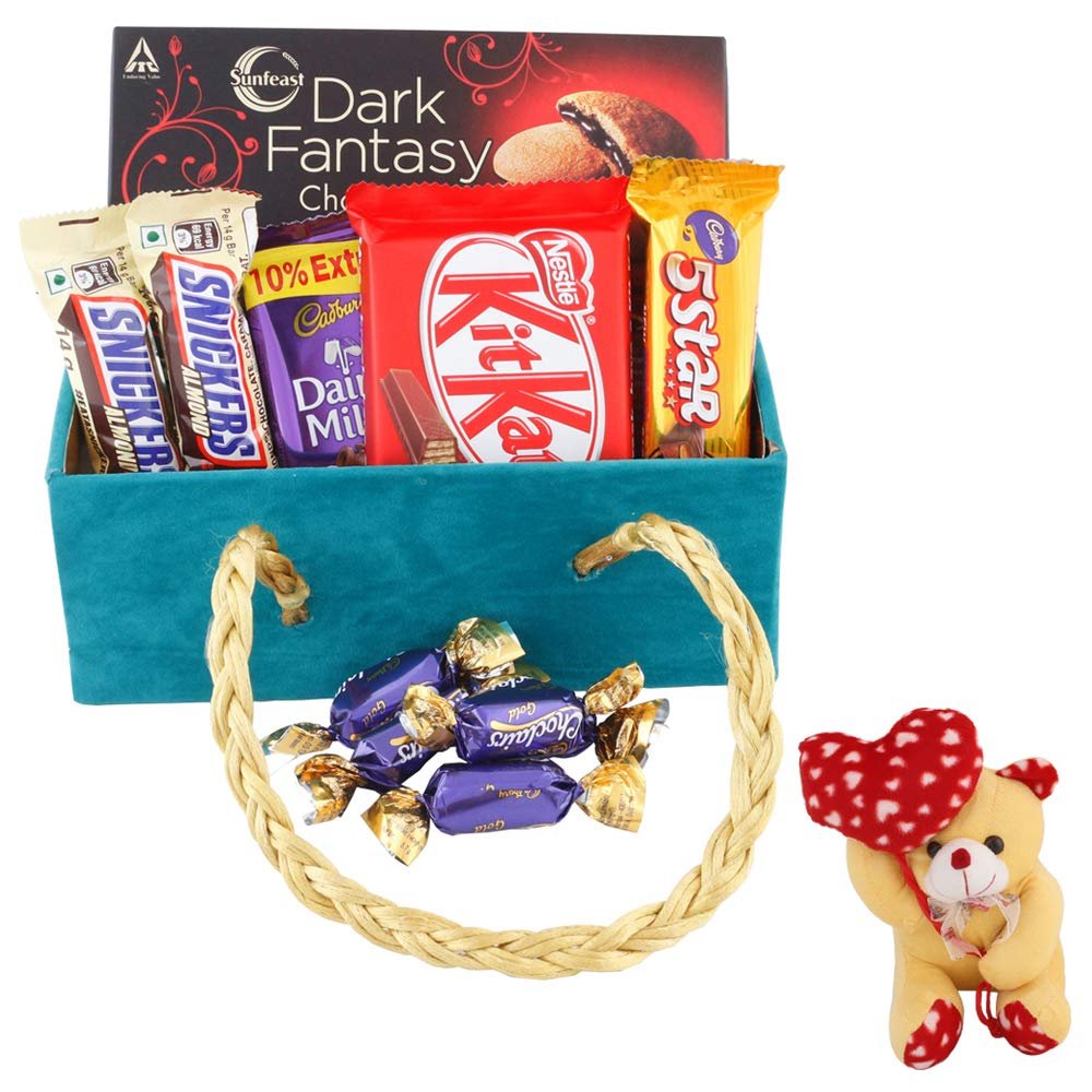 SFU E Com 11 Pieces Multipurpose Basket With Chocolates | Valentine Heart Teddy Bear With Chocolate Combo | Valentine Chocolate Hamper | 243
