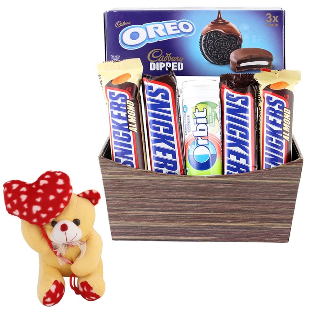 SFU E Com Attractive Basket With Creamy Chocolates | Valentine Heart Teddy Bear With Chocolate Combo | Valentine Chocolate Hamper | 989