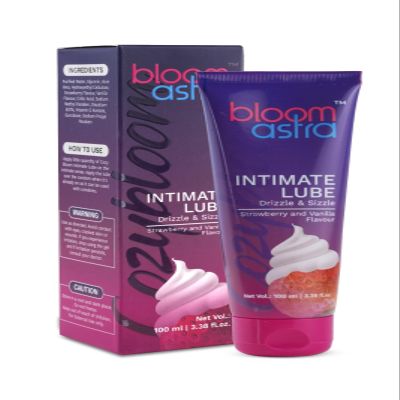 Bloomastra Strawberry Vanilla Flavoured Massage Gel (100 ML)
