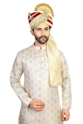 PRIYAKANT SAFAWALA Men's Traditional Wedding Collection Dupion Handcrafted Safa (Pheta/Pagdi/Turban) For Wedding And Engagement Use It [Maroon - Fown, Free - Size, Adjustable System]