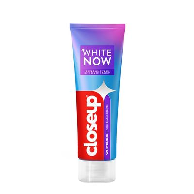 Closeup White Now purple color corrector toothpaste for Teeth Whitening | Reverses 1 Year of Yellow Stains to whiten teeth| Enamel safe & for daily use  100g