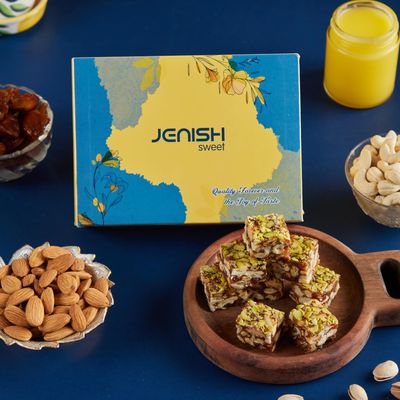 JENISH SWEET Khajur Dry Fruit Chikki | Dates Chikki | Khajur Pak Mithai | Khajoor Dry Fruits Barfi 500 gm (500 Gram, Honey)