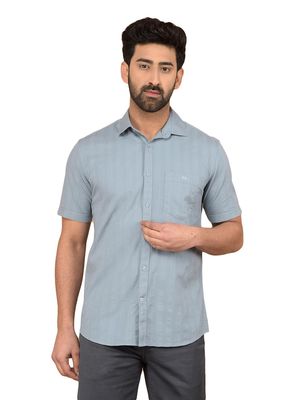 Crimsoune Club Men's Blue Vertical Stripes Shirt (M)