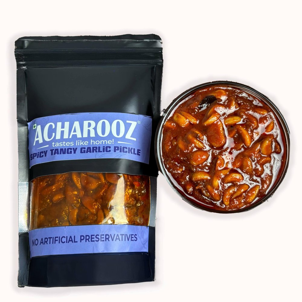 Acharooz Spicy Tangy Garlic Pickle 350gm, Authentic Homemade Achar with Bold & Fiery Garlic Flavors, Perfectly Balanced with Tangy Spices, Organic Pickle, No Preservatives, A Must-Have for Every Meal
