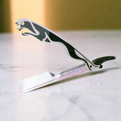 AVEU Tiger Design Safety Razor, Metal Handle, Black and Silver