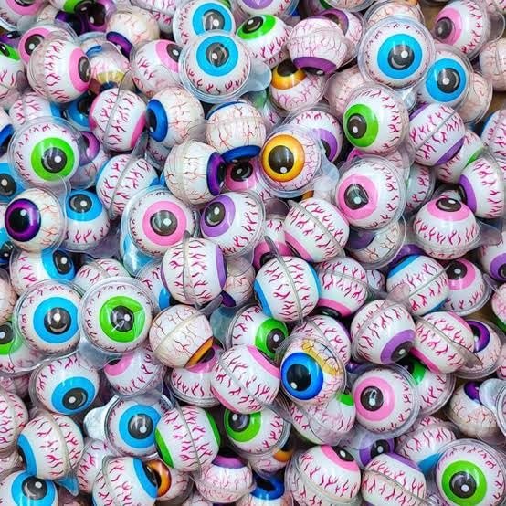Unicorn Eye Ball Gummy Candy with Strawberry Jam Filling, 30 Pieces per Jar