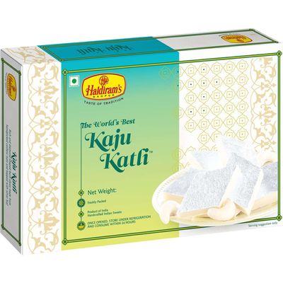Haldiram's Nagpur Kaju Katli 500g | Premium Cashew Barfi Mithai Sweet | Indian Festival Dessert Gift Box | Traditional Dry Fruit Sweet | No Added Preservatives | Vegetarian Sweets for Diwali, Rakhi, Weddings