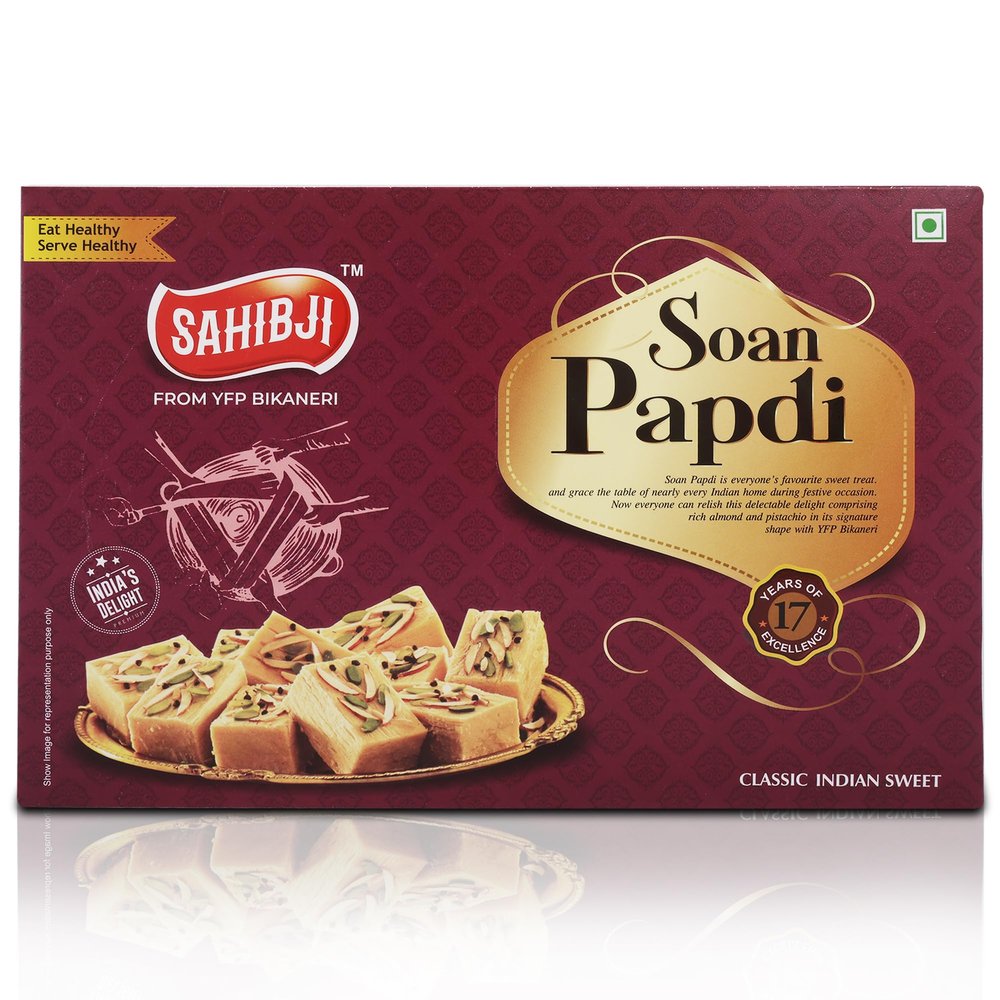 YFP SAHIBJI Soan Papdi 800g | Traditional Indian Sweet | Instant Ready To Eat - Delicious Crispy & Flaky | Indian Sweets Gift Pack | Mithai for Raksha Bandhan