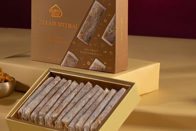 Almond House Bellam Dryfruit Pootharekulu | Premium Putharekulu | No Maida, No Sugar | Healthy Snacks | South Indian Sweets | Indian Traditional Sweets | 5 pcs
