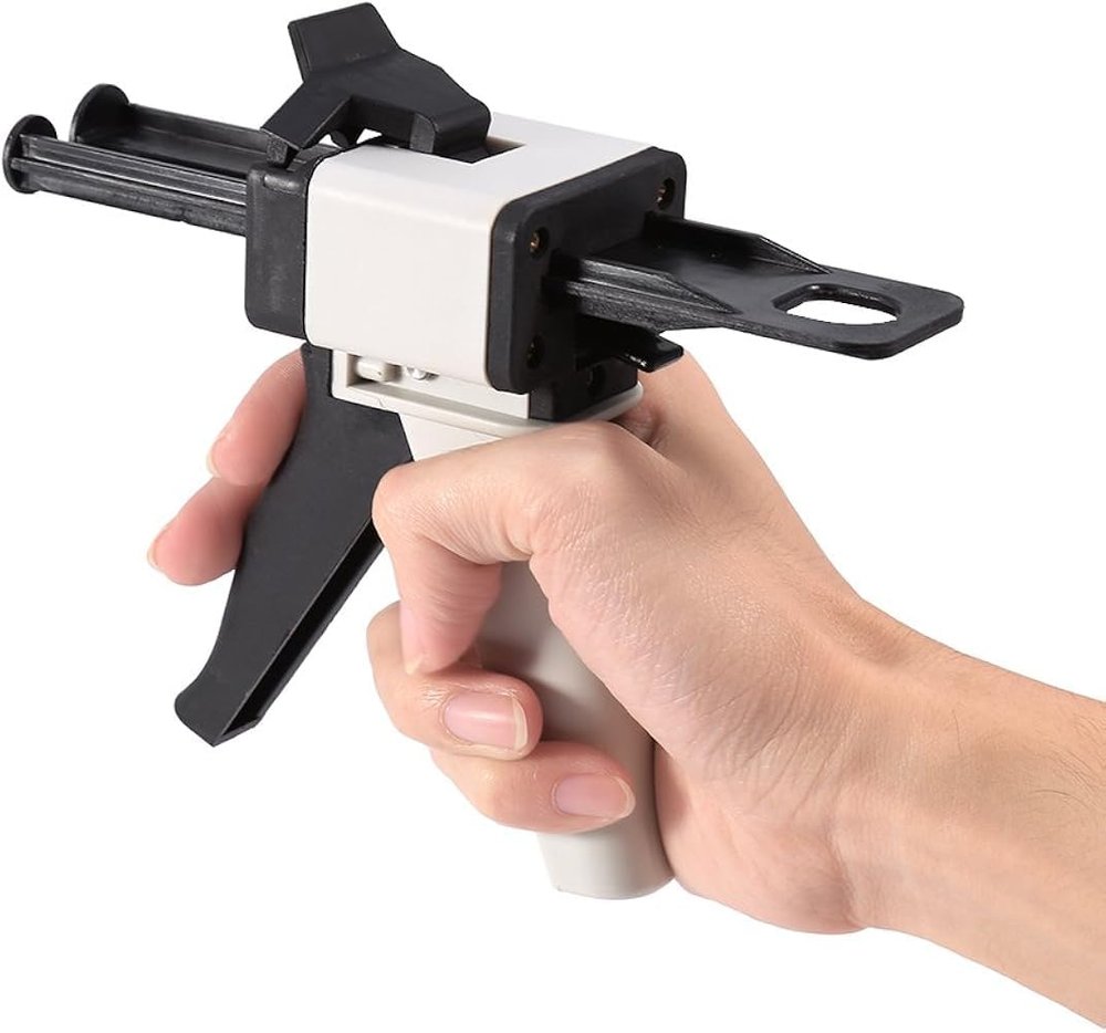 Dispensing Gun 1:1/2:1 Light Body Gun (1)