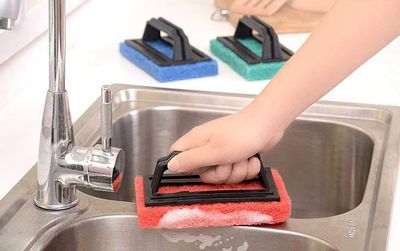 BBT Heavy-Duty Floor Scrub Pad with Handle, Multipurpose Cleaning Scrubber for Tiles and Bathroom Surfaces, Blue and Green, Pack of 6