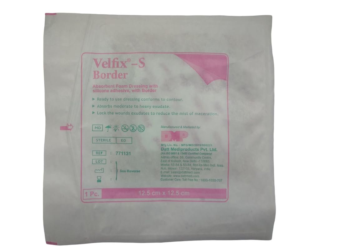 Absorbent Foam Dressing With Silicone Adhesive with border, Size :12.5cm x12.5cm ) - 2 pcs
