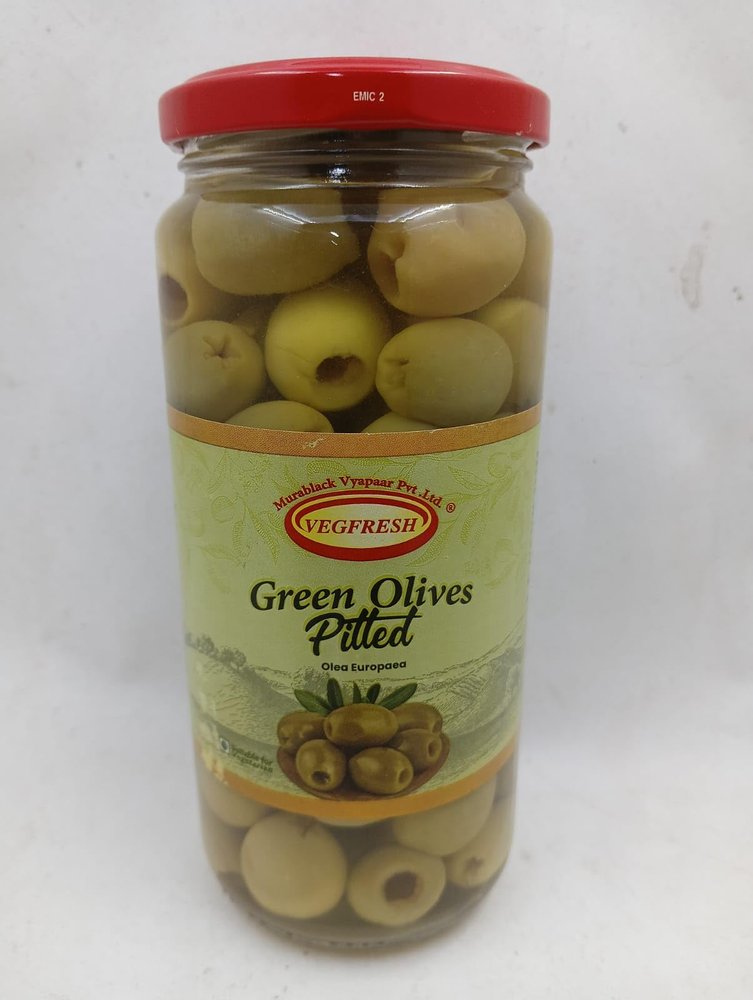 Vegfresh Green Olives Pitted | Premium Quality Whole Olives | Ready to Eat | Perfect for Salads, Pizza, Pasta & Snacks  450g Jar