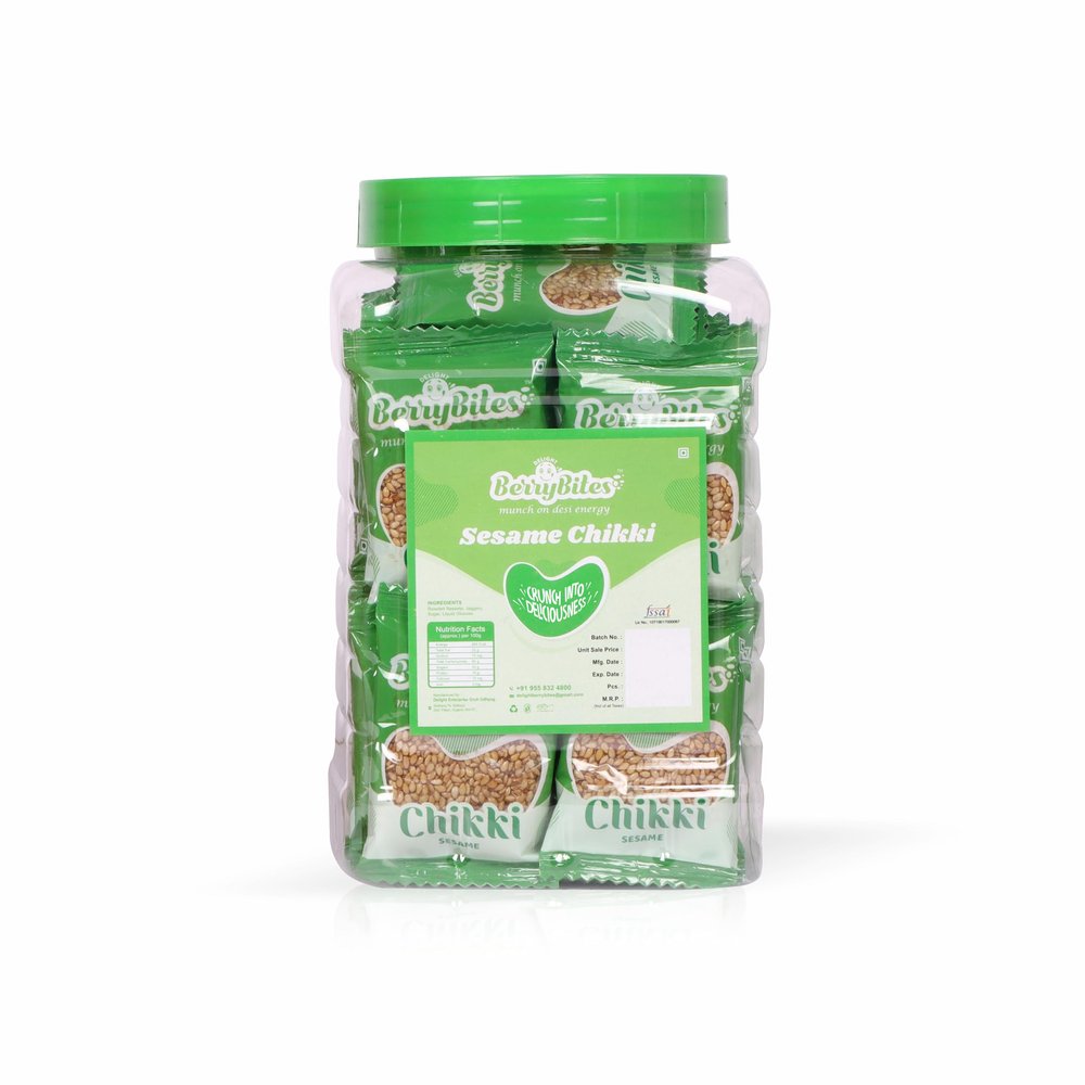 Delight Berrybites Sesame Chikki JAR | Til & Ellu Chikki with Jaggery | Traditional Indian Sweet | No Preservatives or Colors | Natural Gajak| Gazak | JAR | 800 g