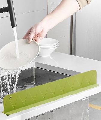 Multifunctional Silicone Kitchen Sink Splash Guard, Water Barrier Protection, Dishwasher Safe, Anti-Splash Baffle for Washbasin (40 cm, Pack of 1)