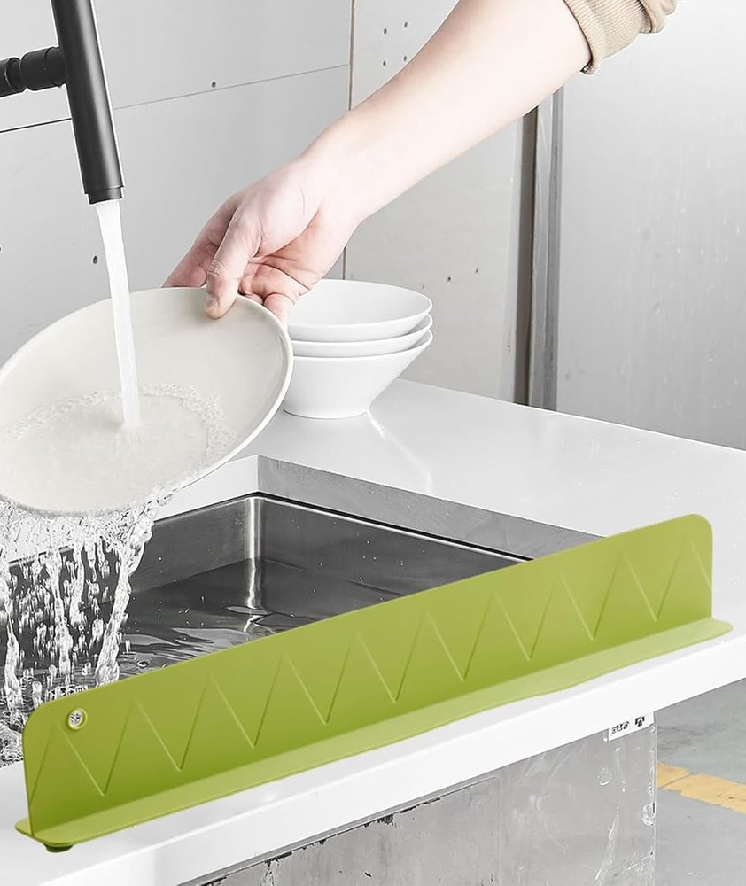 Multifunctional Silicone Kitchen Sink Splash Guard, Water Barrier Protection, Dishwasher Safe, Anti-Splash Baffle for Washbasin (40 cm, Pack of 1)